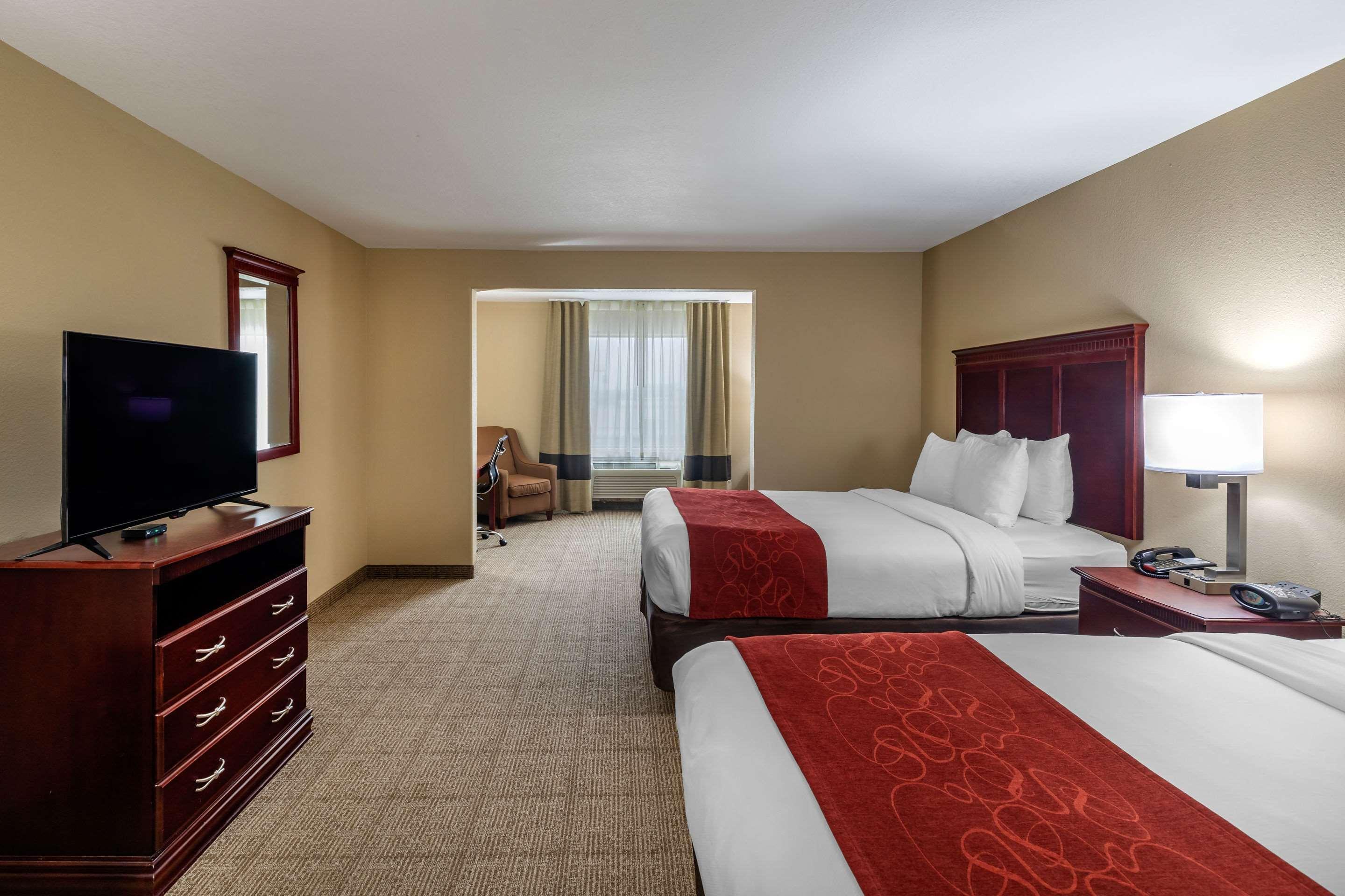 Comfort Suites Ennis Kültér fotó