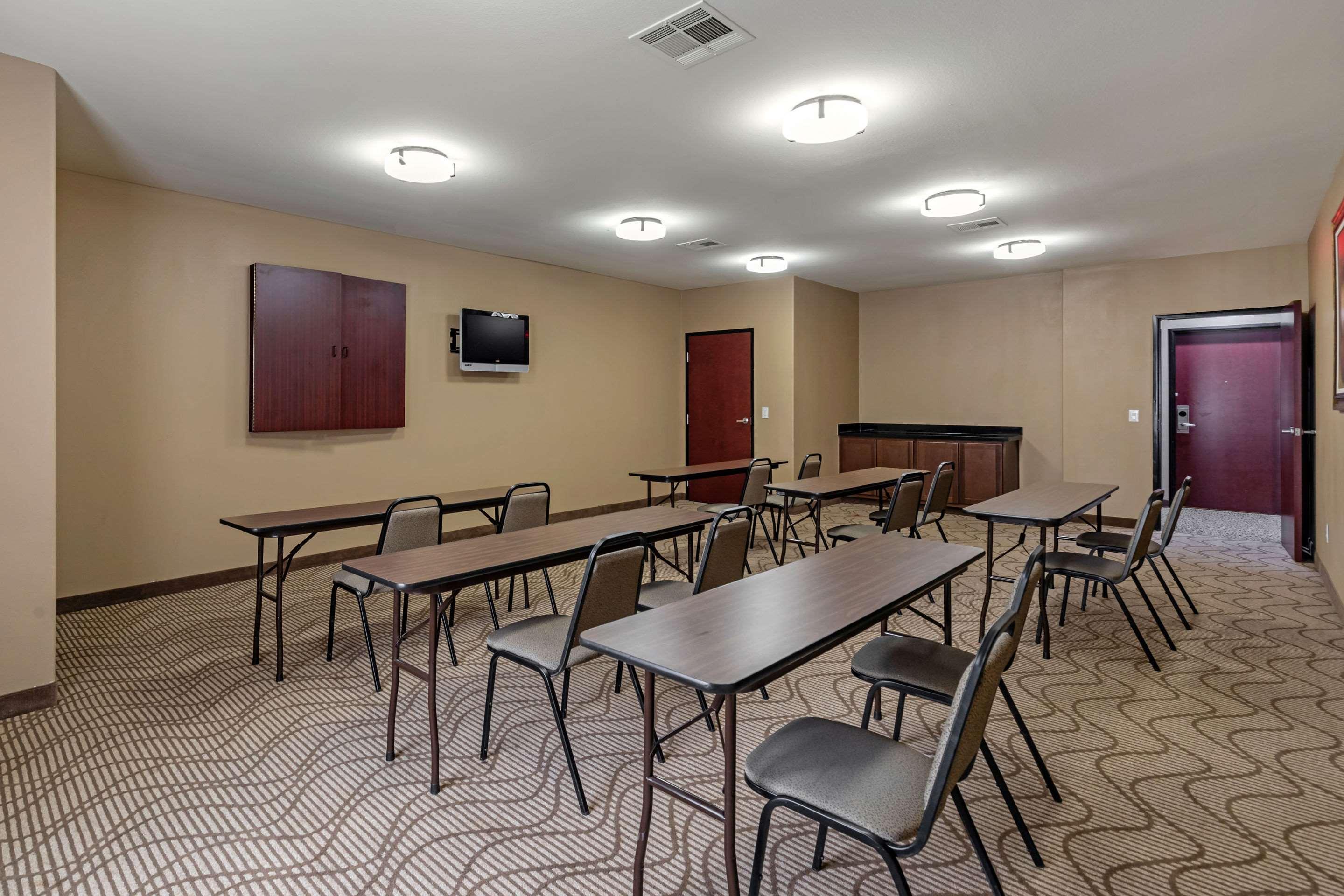 Comfort Suites Ennis Kültér fotó