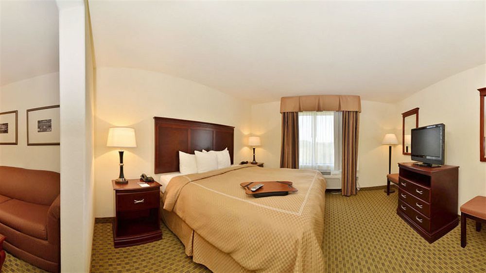 Comfort Suites Ennis Kültér fotó